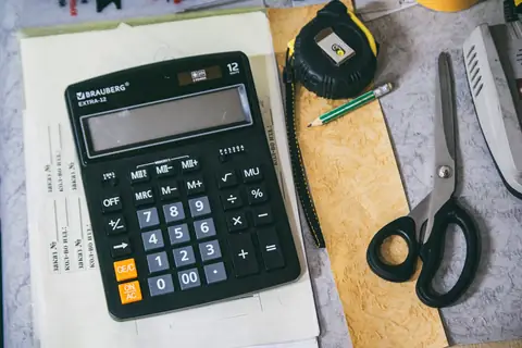 How Much Does an Annuity Cost?