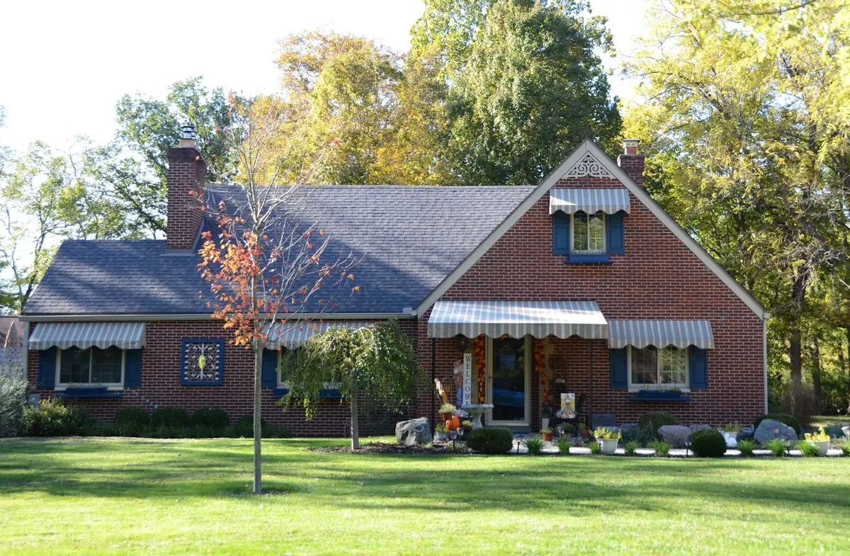 Family home with a front yard
